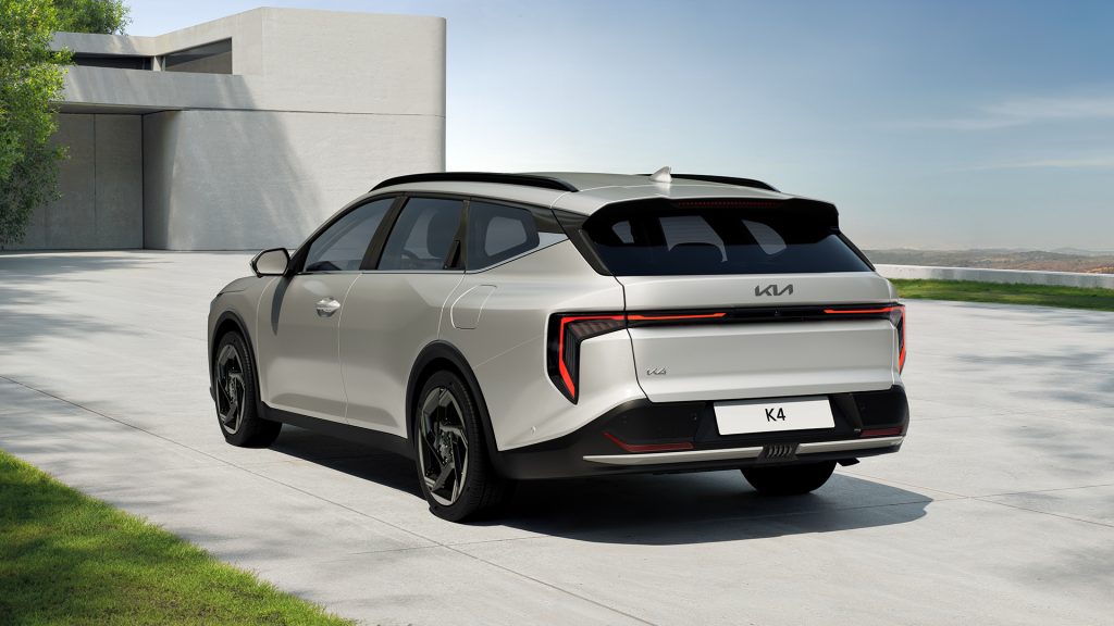 Kia K4 Sportswagon
